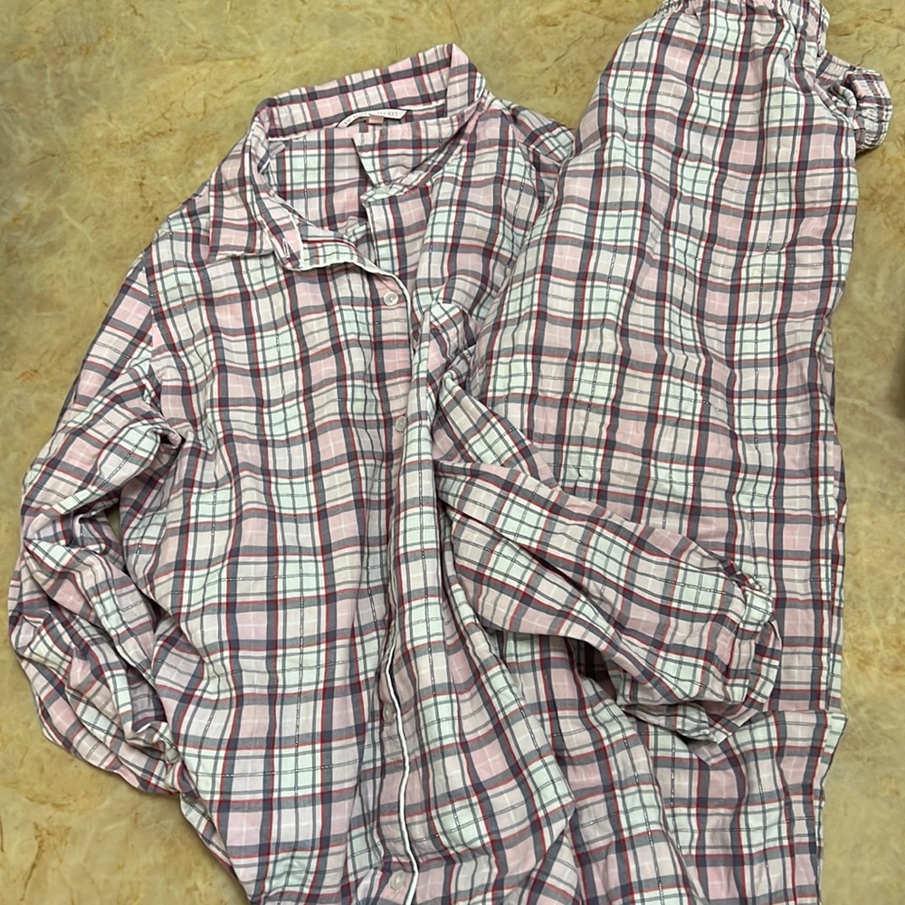 Victoria’s secret pajama set